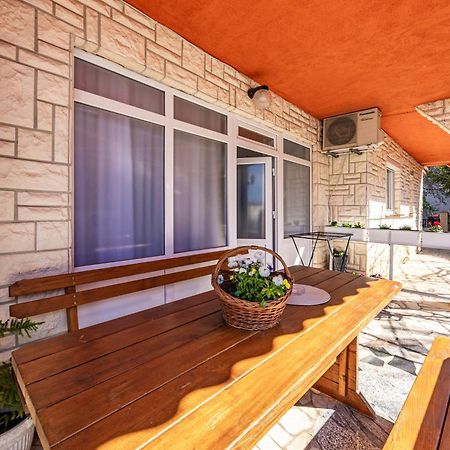 New Apartment Lejla Sisan Ngoại thất bức ảnh